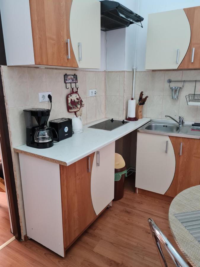 Ava Republique Apartment Brasov Luaran gambar